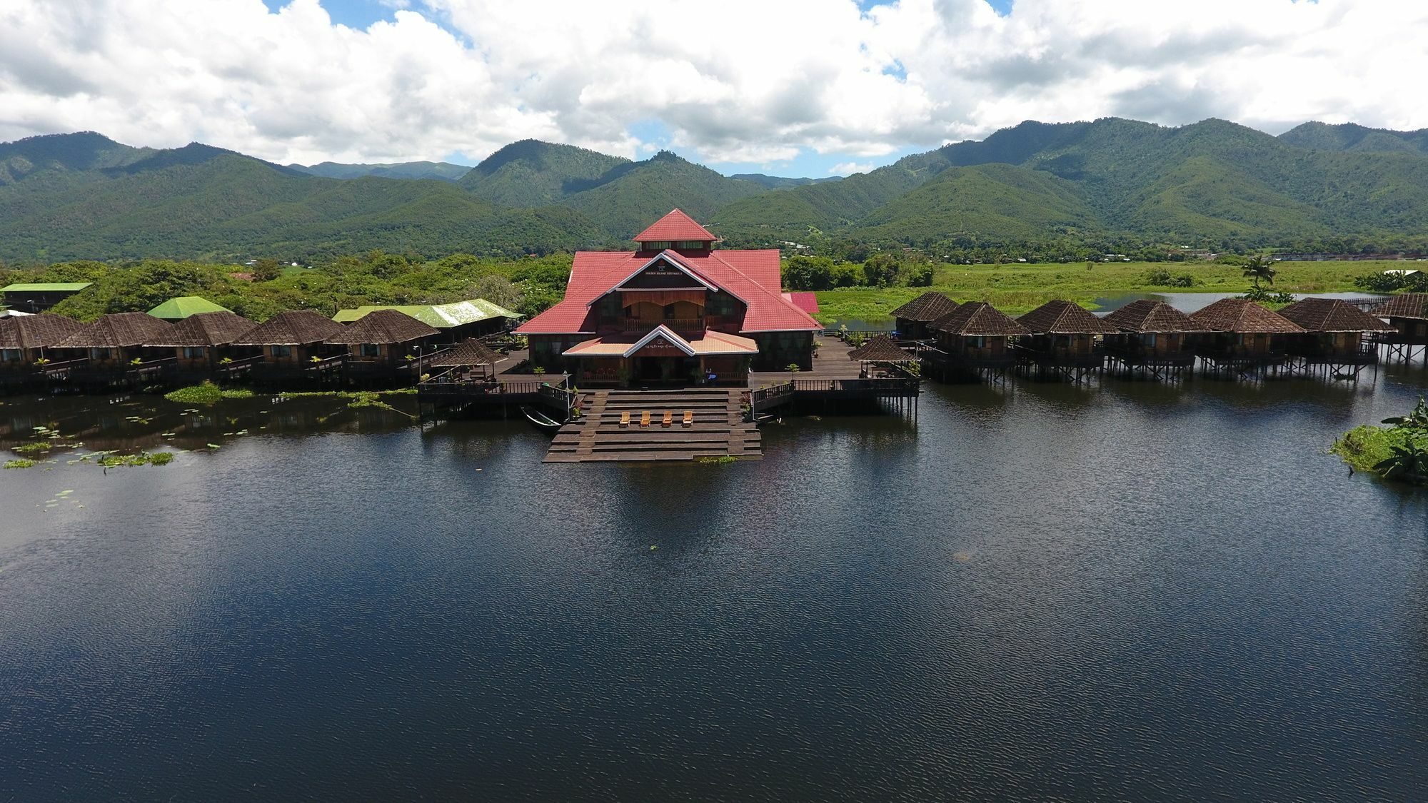 Golden Island Cottages Thale U Hotel Ywama Bagian luar foto
