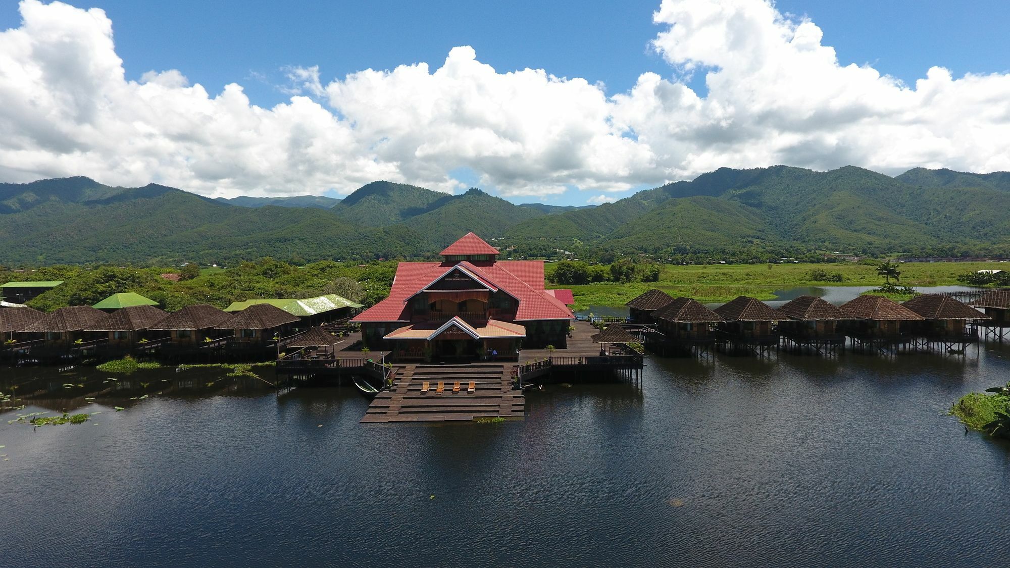 Golden Island Cottages Thale U Hotel Ywama Bagian luar foto